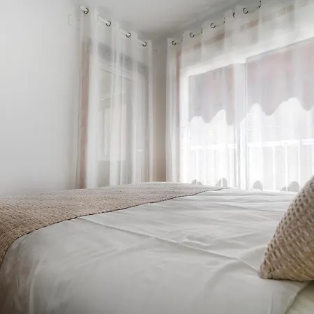 Con Vistas Al Mar En * ラショ